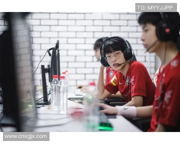 深入分析英雄联盟EDG战队的战术布局与团队协作策略实时新闻 深入分析英雄联盟EDG战队的战术布局与团队协作策略实时新闻